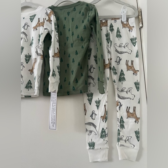 Simple Joys by Carter's 3-Piece Snug-fit 100% Cotton Holiday Pajama Set 5T NWT - Picture 4 of 10